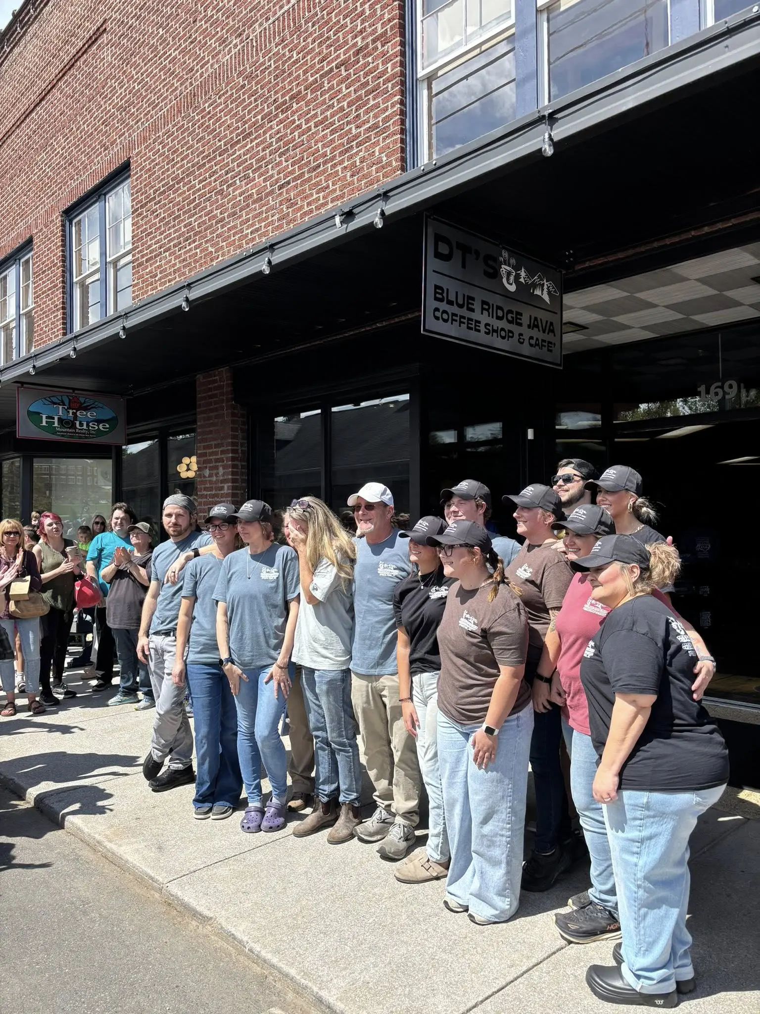 DT's Blue Ridge Java grand reopening ribbon cutting, Mitchell County, NC